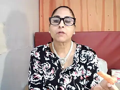 Indiankushy online show from September 12, 2025, 4:40 pm