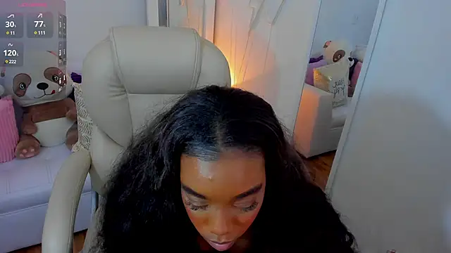 zobe love online show from January 18, 2025, 3:20 am