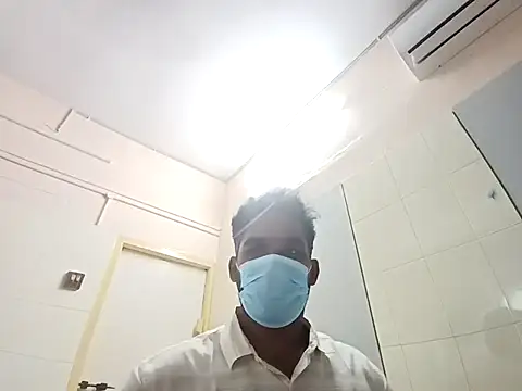 Snapshot of luckyloki chatting on February 26, 2025, 6:04 am luckyloki online show from February 26, 2025, 6:04 am