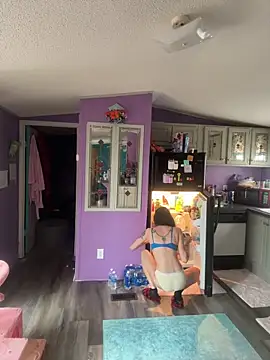 lolabunny9 online show from March 10, 2025, 1:43 pm