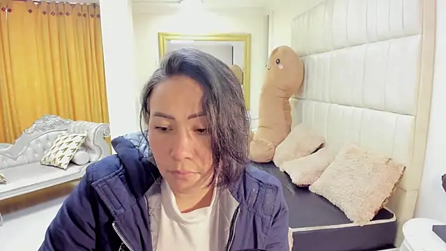 gaby trent online show from February 24, 2026, 2:48 pm