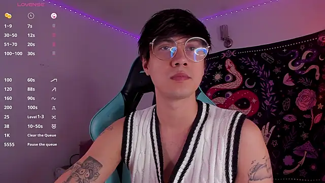 LeaneSeb online show from January 13, 2025, 5:02 pm