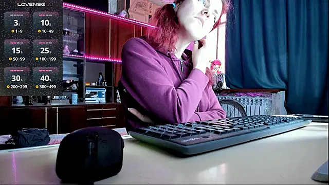 Snapshot of pa1e_pr1ncess chatting on February 26, 2025, 12:14 pm pa1e pr1ncess online show from February 26, 2025, 12:14 pm