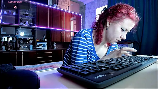 Snapshot of pa1e_pr1ncess chatting on February 28, 2025, 8:20 am pa1e pr1ncess online show from February 28, 2025, 8:20 am