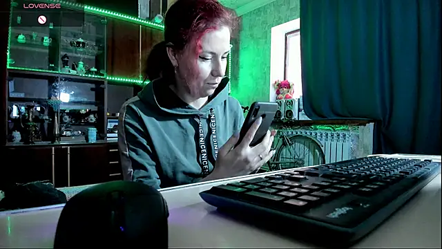 Snapshot of pa1e_pr1ncess chatting on March 2, 2025, 6:27 am pa1e pr1ncess online show from March 2, 2025, 6:27 am