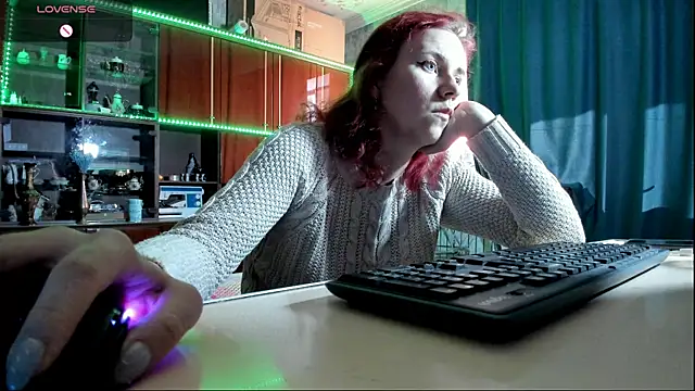 Snapshot of pa1e_pr1ncess chatting on March 7, 2025, 12:23 pm pa1e pr1ncess online show from March 7, 2025, 12:23 pm