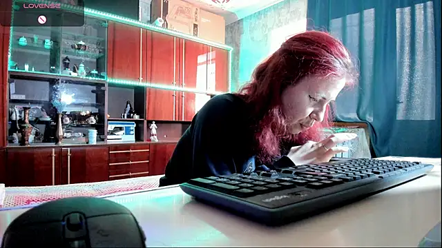 Snapshot of pa1e_pr1ncess chatting on March 8, 2025, 2:19 pm pa1e pr1ncess online show from March 8, 2025, 2:19 pm