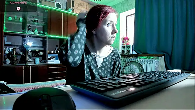 Snapshot of pa1e_pr1ncess chatting on March 11, 2025, 6:43 am pa1e pr1ncess online show from March 11, 2025, 6:43 am