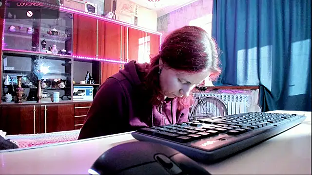 Snapshot of pa1e_pr1ncess chatting on March 12, 2025, 12:36 pm pa1e pr1ncess online show from March 12, 2025, 12:36 pm