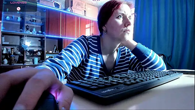 Snapshot of pa1e_pr1ncess chatting on March 13, 2025, 11:30 am pa1e pr1ncess online show from March 13, 2025, 11:30 am