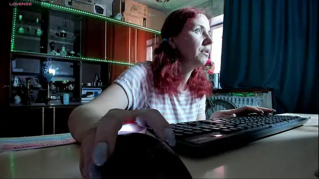 Snapshot of pa1e_pr1ncess chatting on March 14, 2025, 11:01 am pa1e pr1ncess online show from March 14, 2025, 11:01 am