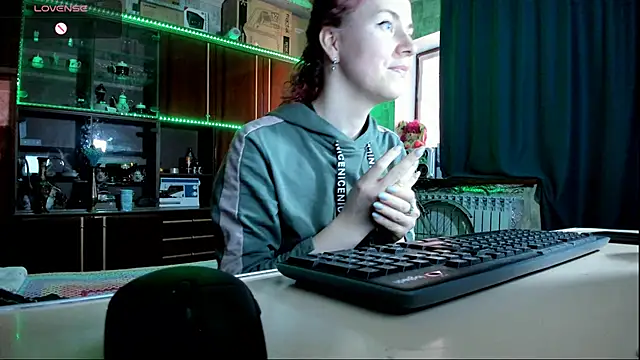 Snapshot of pa1e_pr1ncess chatting on March 15, 2025, 6:47 am pa1e pr1ncess online show from March 15, 2025, 6:47 am