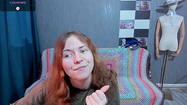 Snapshot of pa1e_pr1ncess chatting on October 30, 2025, 8:05 am pa1e pr1ncess online show from October 30, 2025, 8:05 am