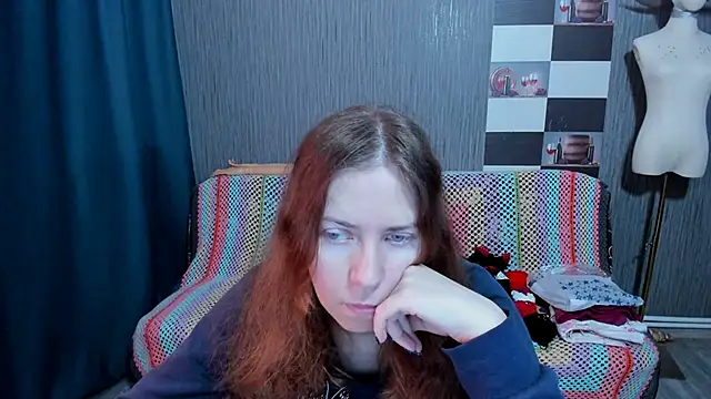 Snapshot of pa1e_pr1ncess chatting on December 18, 2025, 7:03 am pa1e pr1ncess online show from December 18, 2025, 7:03 am