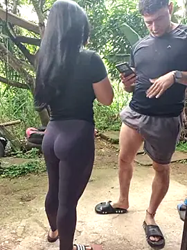 venusandzeusxh online show from April 27, 2026, 1:09 pm