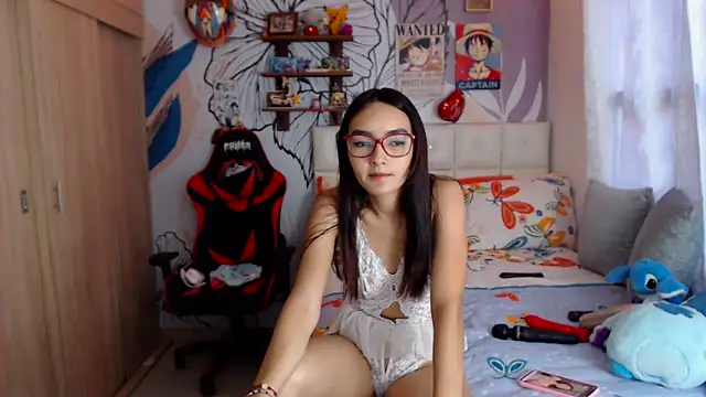 LinzyBaner online show from March 31, 2026, 9:59 pm