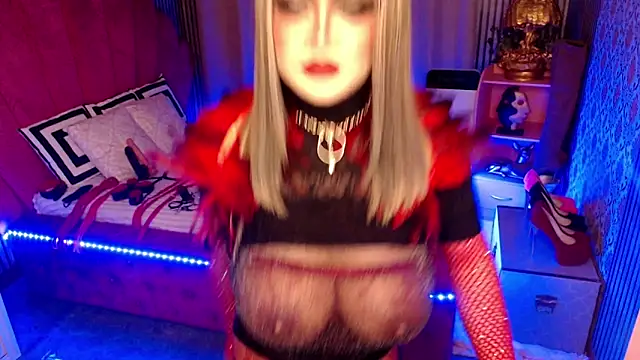 LasciviousQueenTS online show from May 12, 2026, 4:26 pm