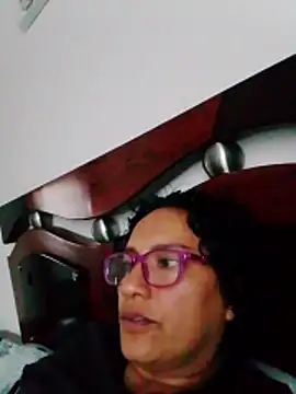 scarlet wet online show from March 3, 2026, 10:59 pm