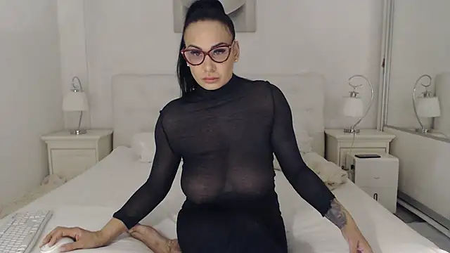 alisonya1 online show from February 21, 2025, 5:02 am