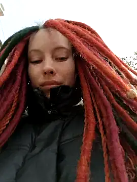 Frost foxy online show from October 3, 2025, 2:19 am