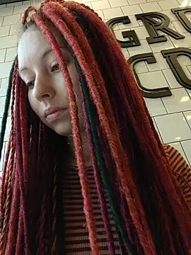 Frost foxy online show from October 26, 2025, 2:28 am