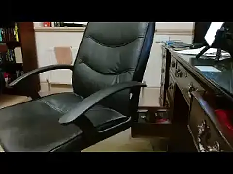 alan inlondon online show from February 8, 2025, 11:55 pm