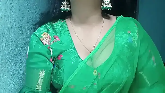 Snapshot of YourModhu chatting on December 6, 2024, 5:55 pm YourModhu online show from December 6, 2024, 5:55 pm