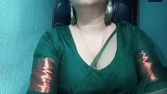 Snapshot of YourModhu chatting on September 9, 2025, 5:34 pm YourModhu online show from September 9, 2025, 5:34 pm