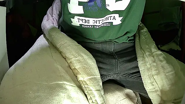 Snapshot of Walltaz chatting on November 11, 2025, 4:56 am Walltaz online show from November 11, 2025, 4:56 am