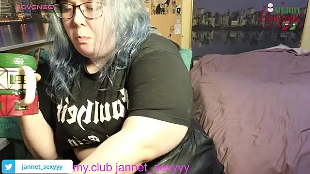 JannetPie online show from January 8, 2026, 1:41 am