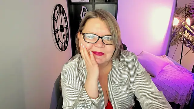 Shannonshine online show from April 8, 2026, 1:22 pm