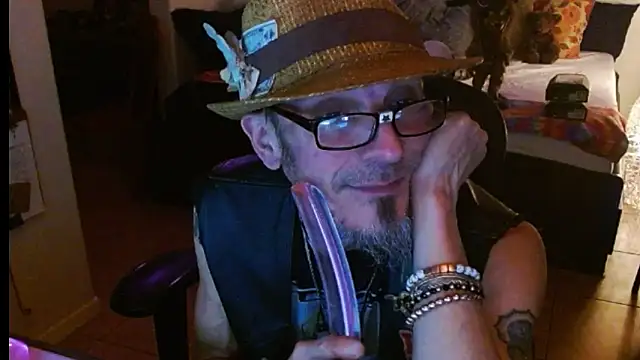 mycock2474u online show from February 19, 2025, 3:50 am