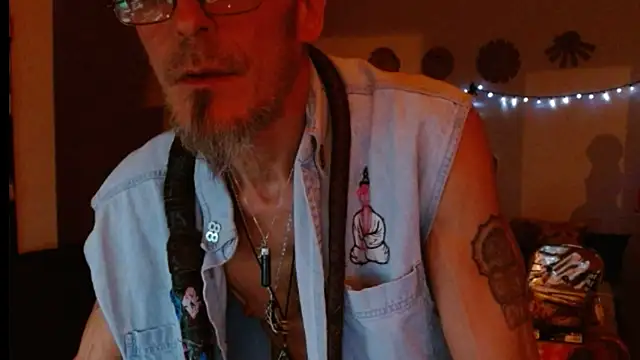 mycock2474u online show from February 20, 2025, 6:39 am