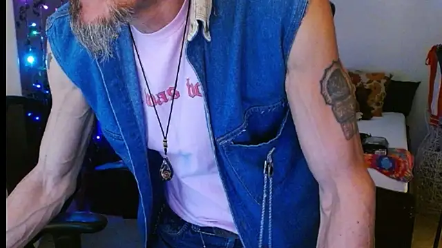 mycock2474u online show from February 22, 2025, 3:45 am