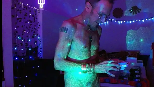 mycock2474u online show from March 4, 2025, 10:35 am