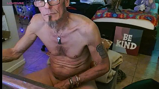 mycock2474u online show from March 15, 2025, 8:37 am