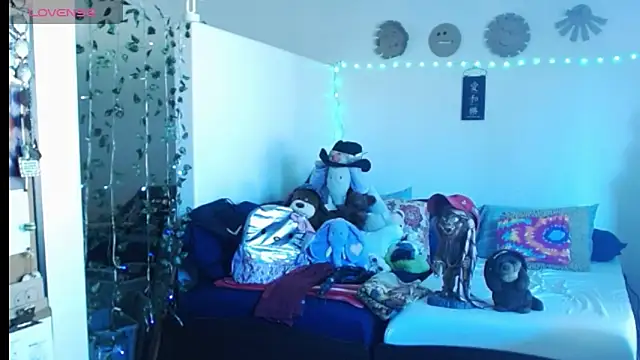 mycock2474u online show from March 22, 2025, 4:15 pm