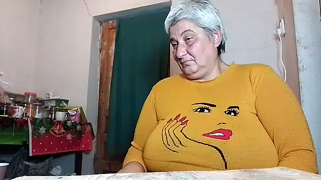 ExquisiteMature online show from October 17, 2025, 10:01 pm