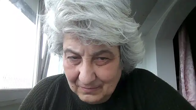 ExquisiteMature online show from April 9, 2026, 10:42 am