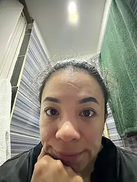 Snapshot of carolgaita chatting on June 10, 2026, 10:36 am carolgaita online show from June 10, 2026, 10:36 am