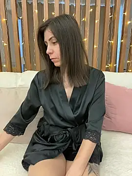 HotyWinter online show from February 28, 2025, 5:15 am