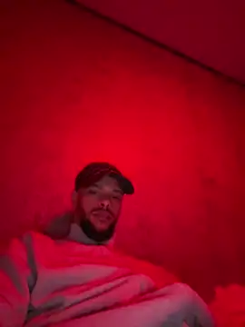 Lionayowe online show from February 8, 2026, 5:27 pm