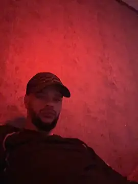 Lionayowe online show from March 14, 2026, 2:11 pm