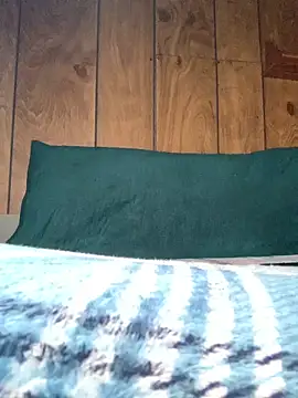 Snapshot of Tristris100 chatting on December 8, 2024, 11:08 pm Tristris100 online show from December 8, 2024, 11:08 pm