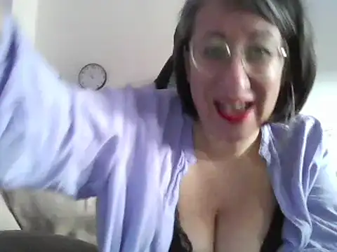 milkarock online show from February 26, 2025, 10:04 am