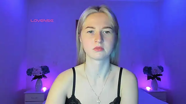 AnnaCarrera online show from March 8, 2025, 9:29 pm