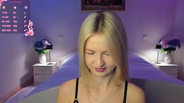 AnnaCarrera online show from January 18, 2026, 6:01 pm