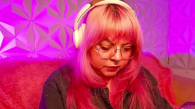 Satyn doll online show from February 20, 2026, 10:54 pm