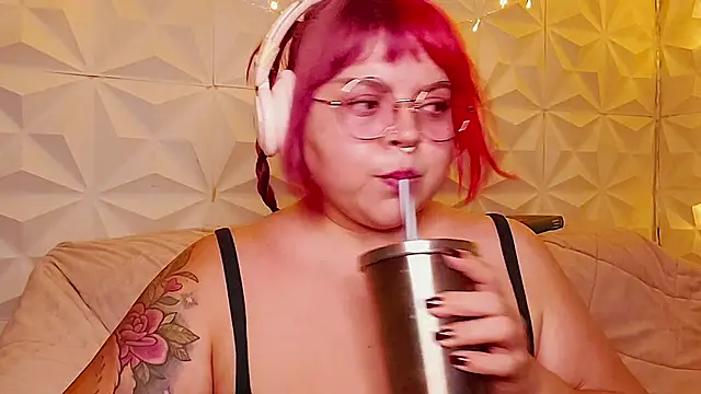 Snapshot of Satyn_doll chatting on July 21, 2026, 12:02 am Satyn doll online show from July 21, 2026, 12:02 am