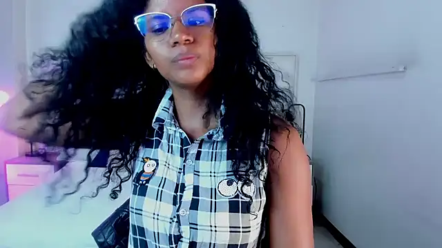 Snapshot of Ellie_Alves chatting on January 31, 2025, 12:18 pm Ellie Alves online show from January 31, 2025, 12:18 pm